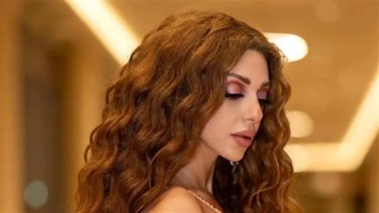 إطلالات متنوعة.. ميريام فارس توثق لحظاتها العفوية بين فساتين السهرة وملابس الجيم بالصور